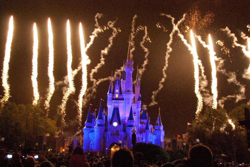 DisneyWorld022709-3469.jpg - Magic Kingdom - "WISHES" Fireworks Show