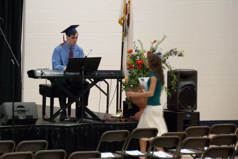 MikeGraduationMay09-6698.jpg - Commemorating the Class of 2009