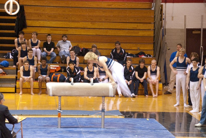 GymnasticsSpring09-4110.jpg - Glenbard East