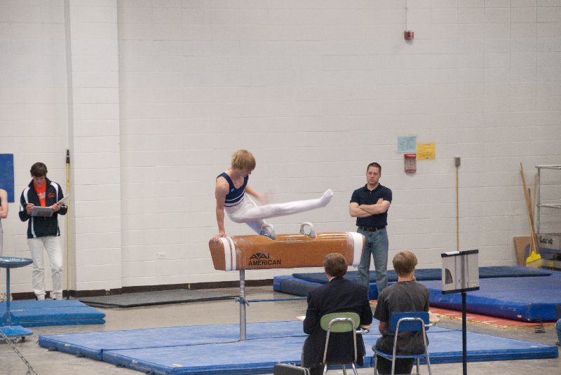 GymnasticsSpring09-4693.jpg - Wheaton Coop at NNHS