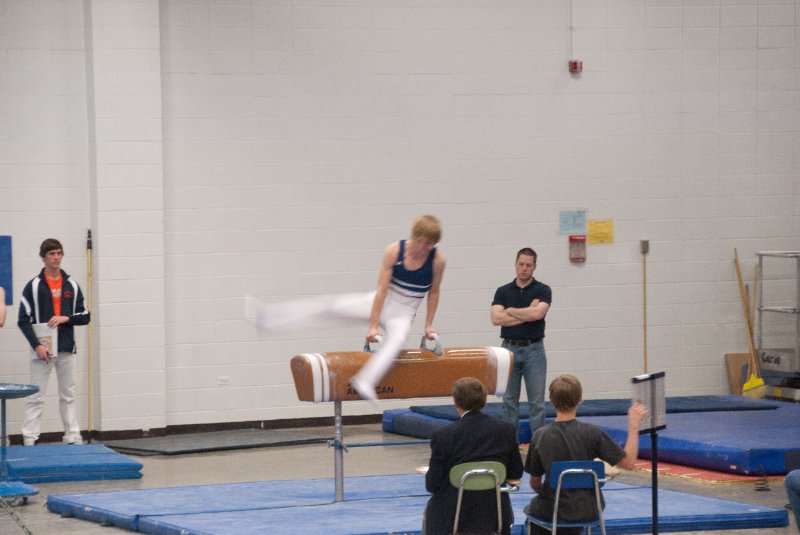GymnasticsSpring09-4697.jpg - Wheaton Coop at NNHS