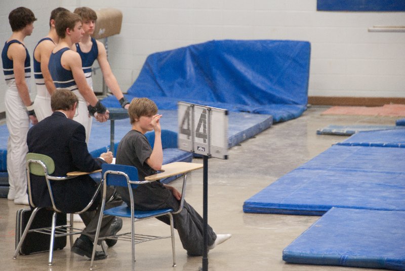 GymnasticsSpring09-4755.jpg - Wheaton Coop at NNHS