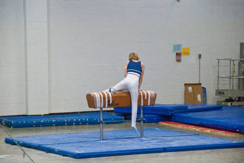 GymnasticsSpring09-3764.jpg - York at NNHS