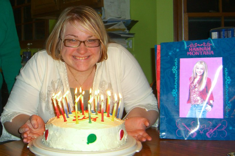 LizBday2009-1492.jpg - Liz's 20th Birthday