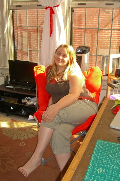 LizRISD090809-1903.jpg - Liz Move's Into Dwight House, Fall 2009 Jr Year at RISD