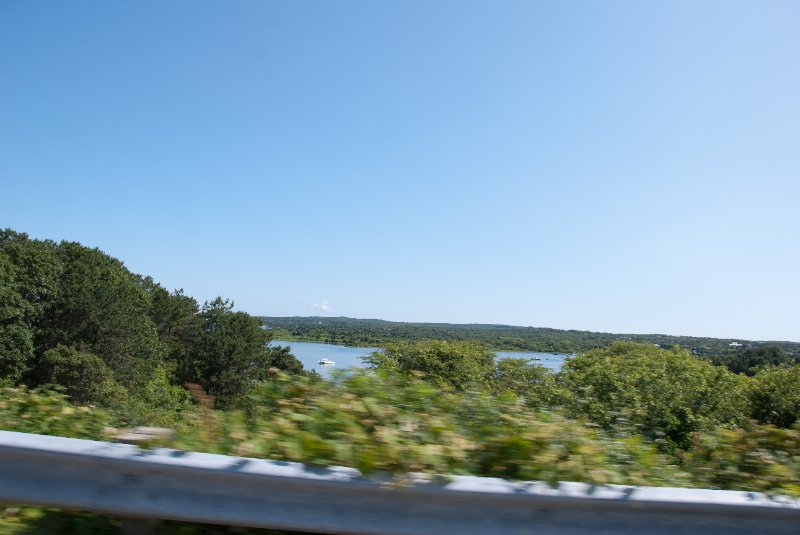 DSC_7702.jpg - Driving through Chilmark.  Nashaquitsa Pond.