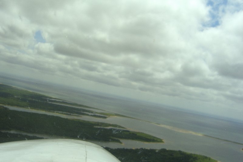 CIMG1690.jpg - Flying from Boston to Martha's Vineyard