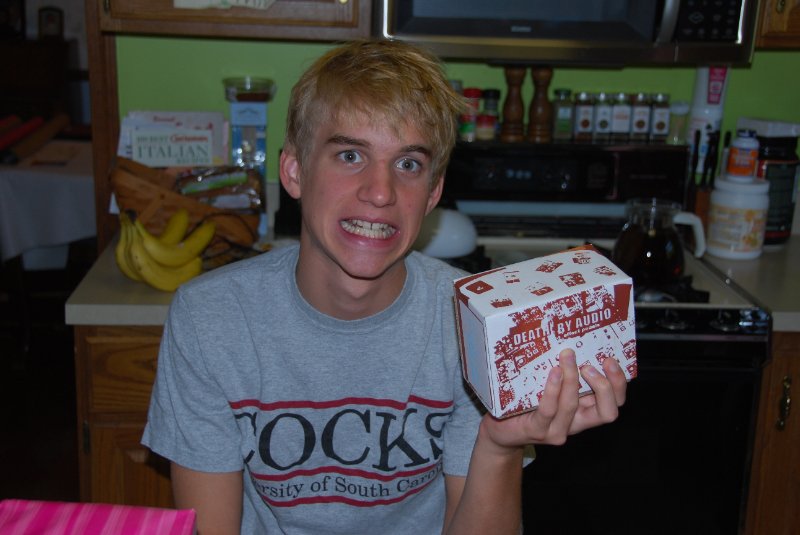 MikeBDay09-7967.JPG - Mike's 18th Birthday