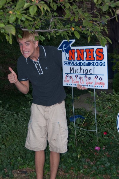 DSC_8756.jpg - Yard Signs, time to come down.