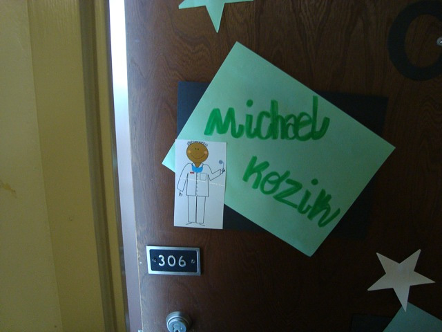 MikeUSCMoveInDay081509-12.jpg - Mike moves into Bates West residence hall at University of South Carolina