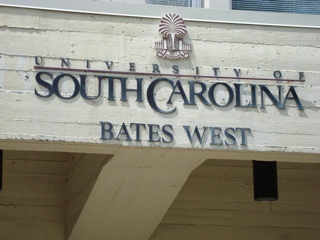 MikeUSCMoveInDay081509-7.jpg - Mike moves into Bates West residence hall at University of South Carolina