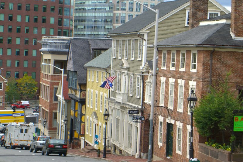 Providence101009-2086.jpg - Looking South on Angell St, standing on Benefit St.