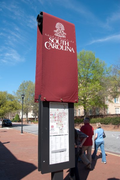 USC040409-4562.jpg - Russell House