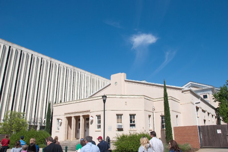 USC040409-4573.jpg - Coker Life Sciences Building (left), Longstreet Theatre Annex