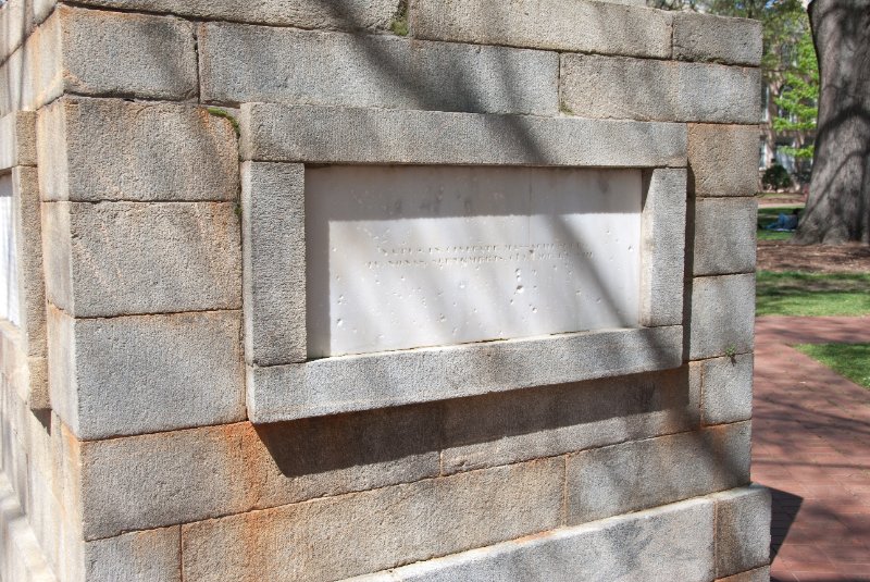 USC040409-4626.jpg - Maxcy Monument