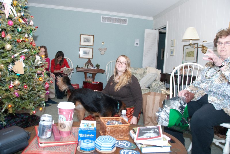 DSC_0568.jpg - Christmas Eve and my Mom and Dad's House