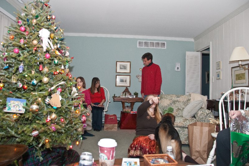 DSC_0569.jpg - Christmas Eve and my Mom and Dad's House