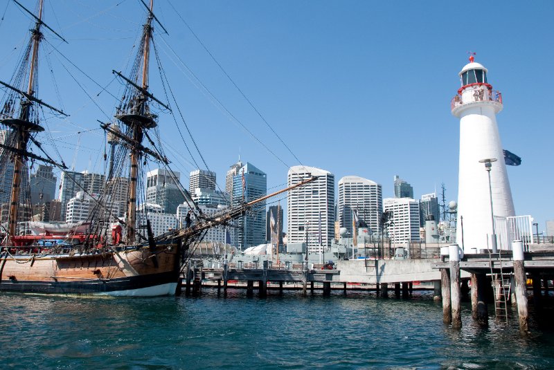 Sydney090109-9048.jpg - Ferry Ride from Maritime Museum  to Sydney Harbour Circular Quay Ferry Terminal