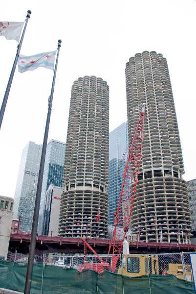 Chicago042809-5846.jpg - Marina Towers