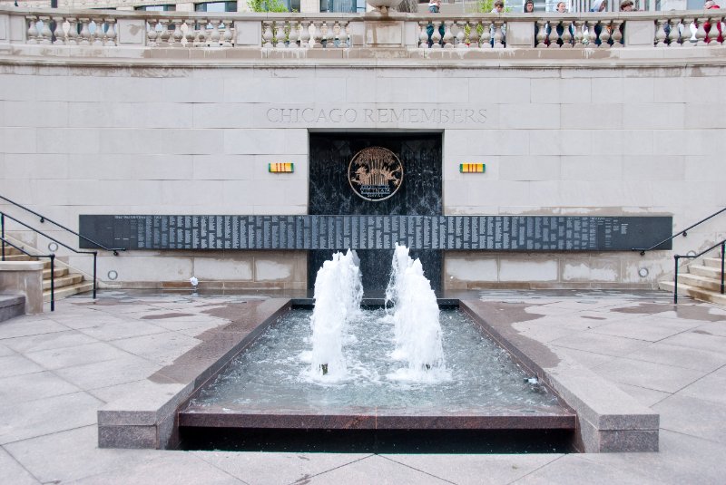 Chicago042809-5847.jpg - Vietnam Veterans Memorial - "Chicago Remembers"