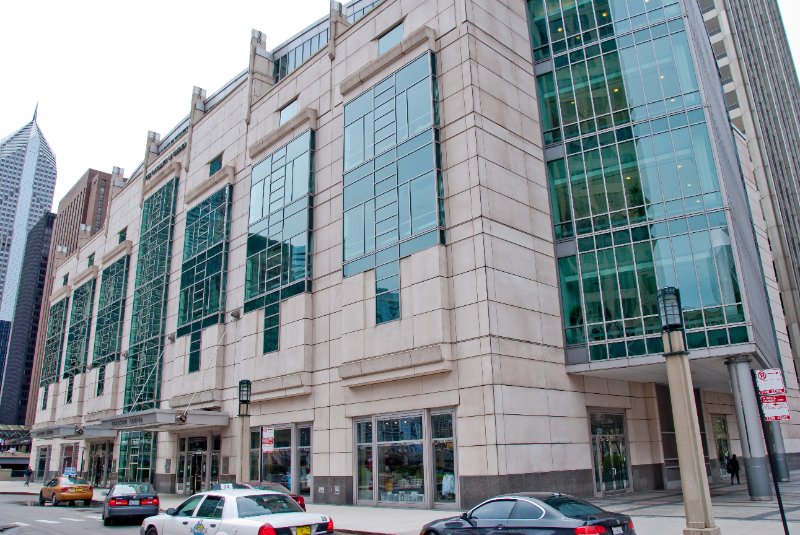 Chicago042809-6031.jpg - University of Chicago Graduate School of Business Gleacher Center