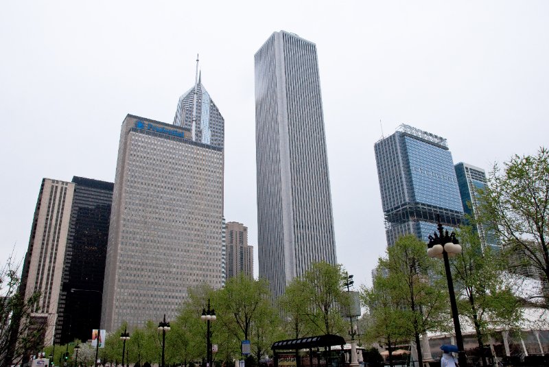 Chicago050109-6108.jpg - East Randolph Street Skyline