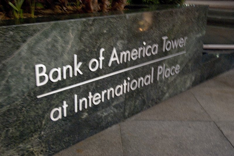 Miami041509-4885.jpg - Bank of America Tower