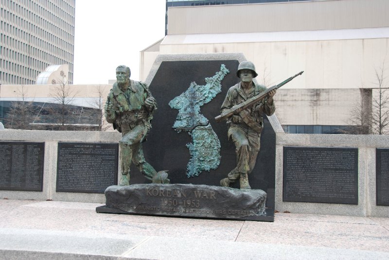 Nashville012809-2518.jpg - Korean War Memorial