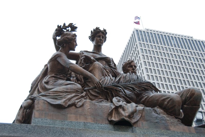 Nashville012809-2531.jpg - Civil War Mother, sculpter by Belle Kinney  ca. 1926