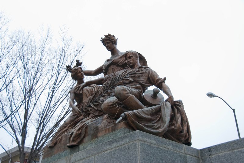 Nashville012809-2532.jpg - Civil War Mother, sculpter by Belle Kinney  ca. 1926