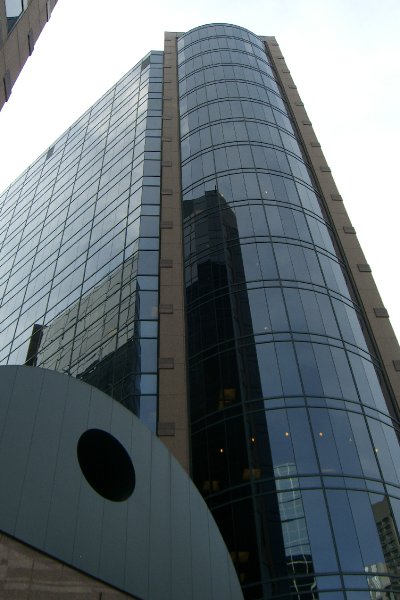 Toronto092409-1935.jpg - Towers Perrin, South Tower, 175 Bloor Street East