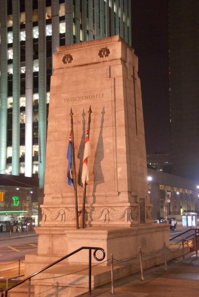 DSC_0417nn.jpg - Old City Hall Cenotaph