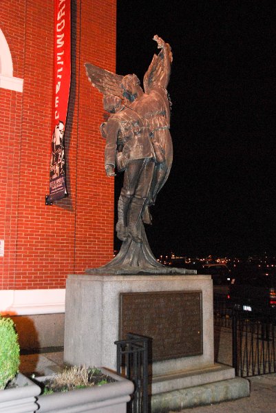 Vancouver020309-2738.jpg - Canadian Pacific Railroad WWI and WWII Memorial