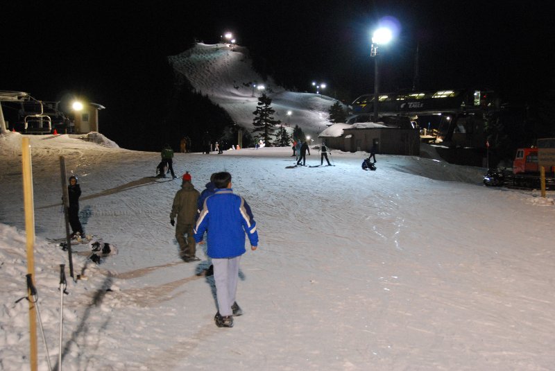 Vancouver020309-2820.jpg - Snowshoeing on Grouse Mountain