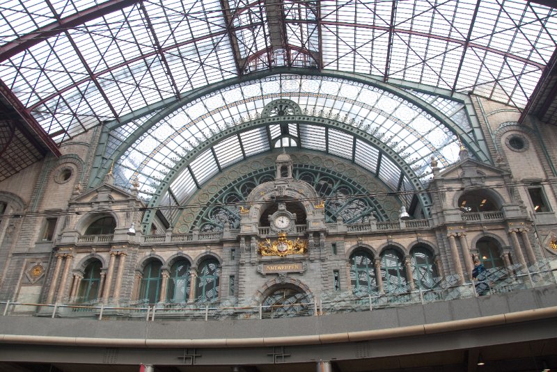Antwerp021610-1324.jpg - Antwerp Central Train Station