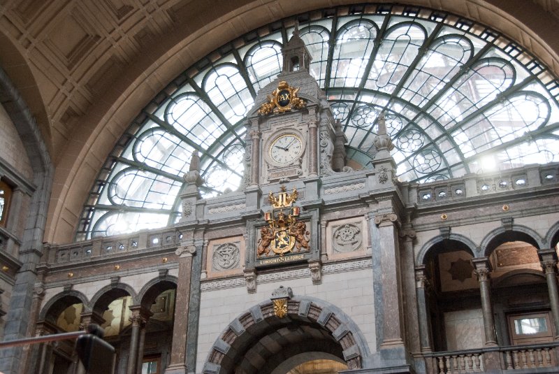 Antwerp021610-1330.jpg - Antwerp Central Train Station