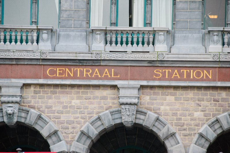 Antwerp021610-1335.jpg - Antwerp Central Train Station