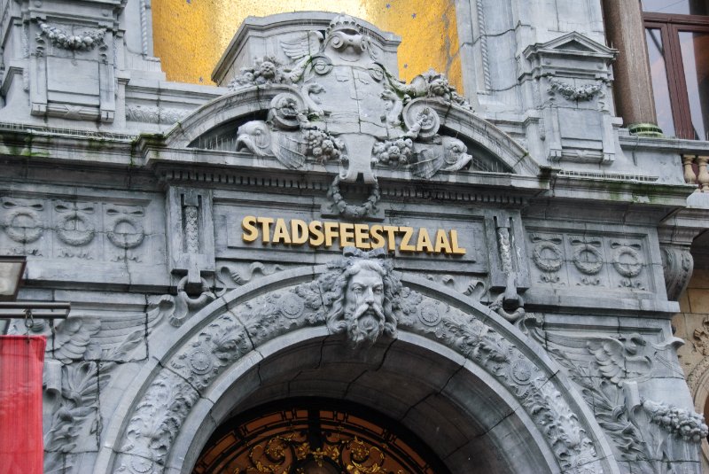 Antwerp021610-1349.jpg - Stadsfeestzall Shopping Center, Meir Street