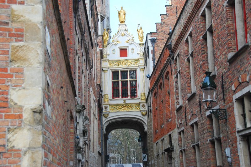 Bruge021710-1643.jpg - Blind Donkey Alley. Burg Square: Old Recorders House, looking North, from outside of the Burg