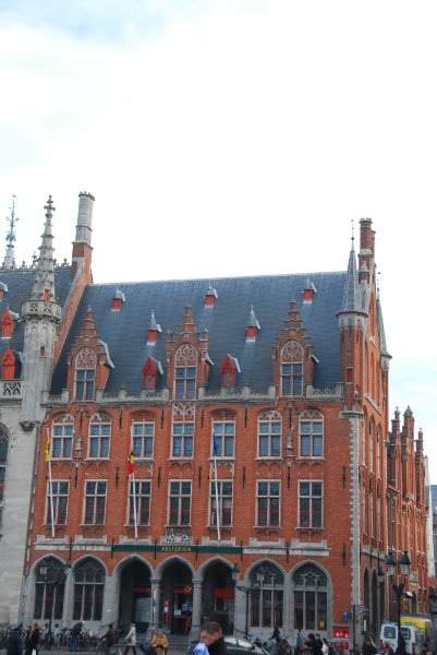 Bruge021710-1585.jpg - Posterijen / Post Office in Markt of Bruges