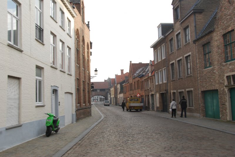 Bruge021710-1563.jpg - Walking North on Oostmeers toward Bruges city center