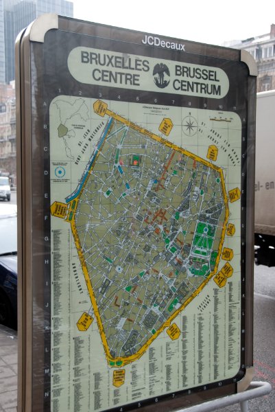 Brussels021510-1210.jpg - Brussels Transit Map, Place de Brouckère