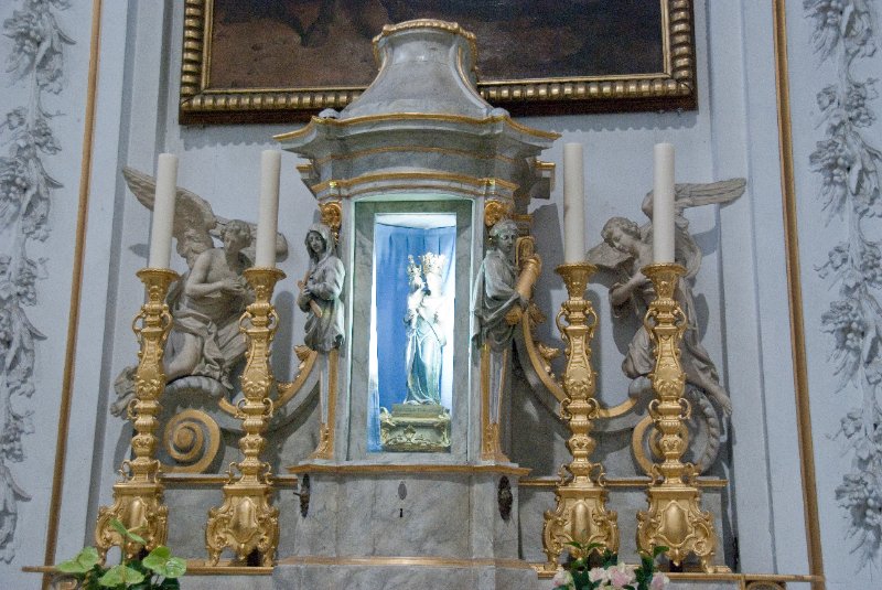 Brussels021510-1154.jpg - The "Notre-Dame du Finistere" Church