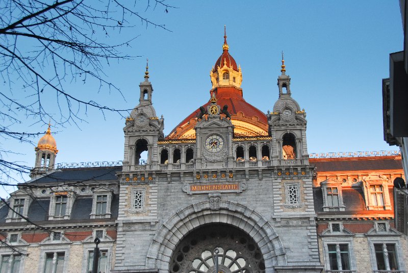 Antwerp021610-2-3.jpg - Antwerp Central Train Station
