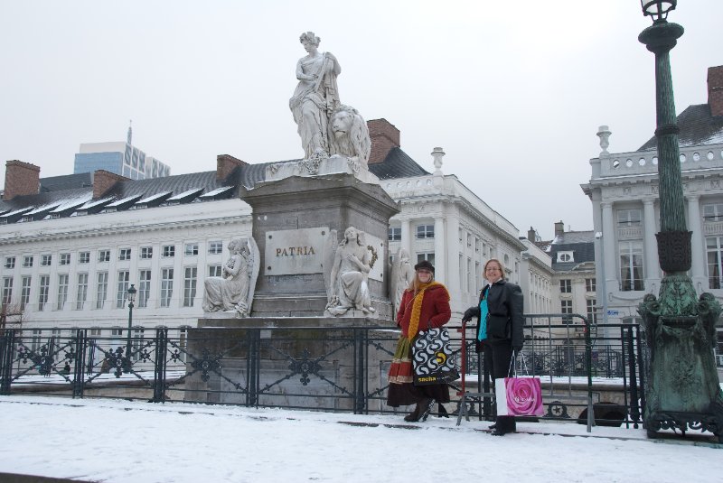 Brussels021510-1165.jpg - Monument Patria. Place des Martyrs / Martyrs' Square