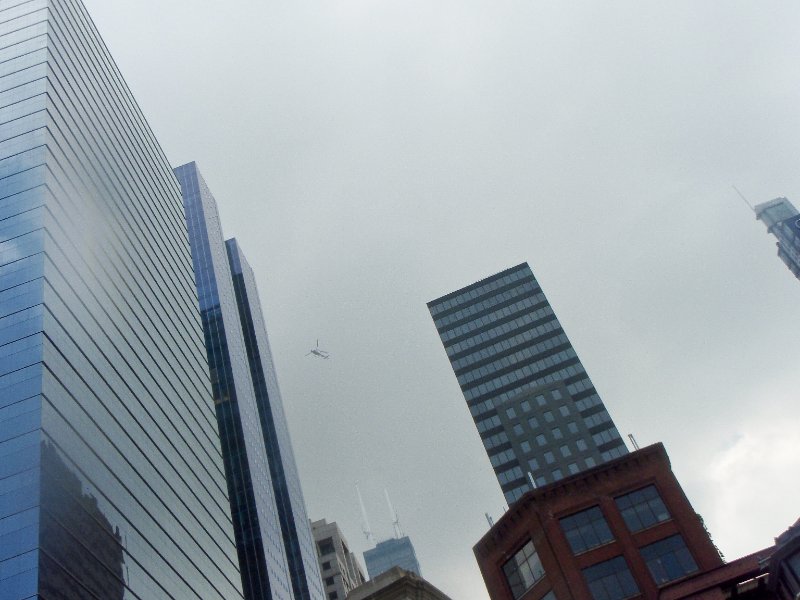 P8210015.jpg - Transformers 3 Helicopter. 155 North Wacker (left). 150 North Wacker (center)