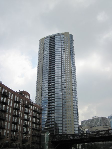 IMG_1777.jpg - Kingsbury Plaza