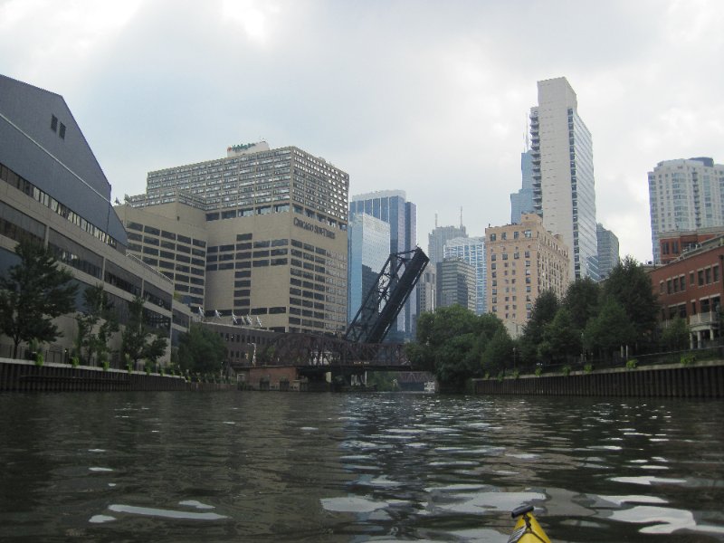 IMG_1779.jpg - Kinzie St Bridge.  East Bank Club, left. Chicago Sun Times, center