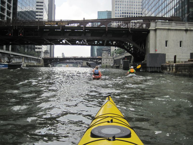 IMG_1802.jpg - Monroe St Bridge, heading South