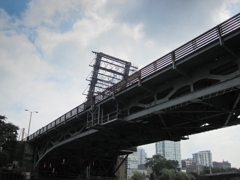 IMG_1812.jpg - Congress Parkway Bridge